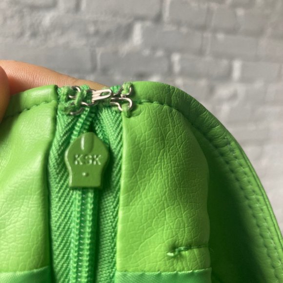 WE11DONE PLEATED VEGAN-LEATHER MINI SKIRT - GREEN - Picture 5 of 7